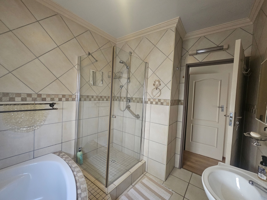 To Let 2 Bedroom Property for Rent in Wilkoppies North West